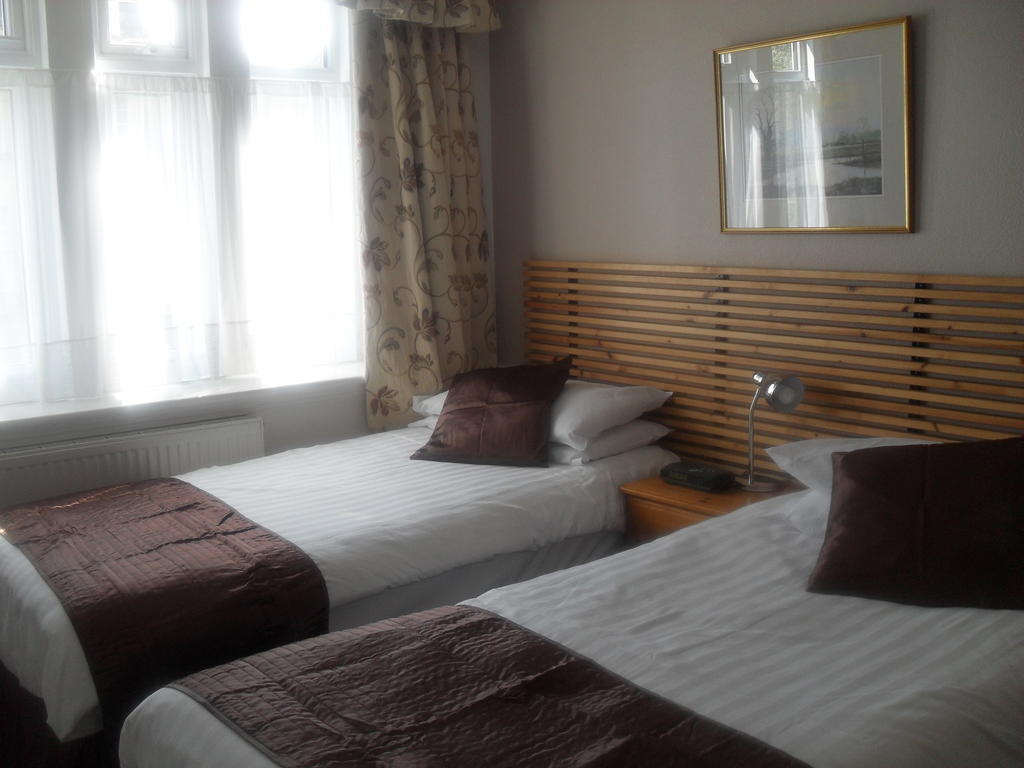 Albany Guest House Bath Camera foto