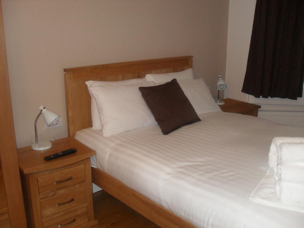 Albany Guest House Bath Camera foto