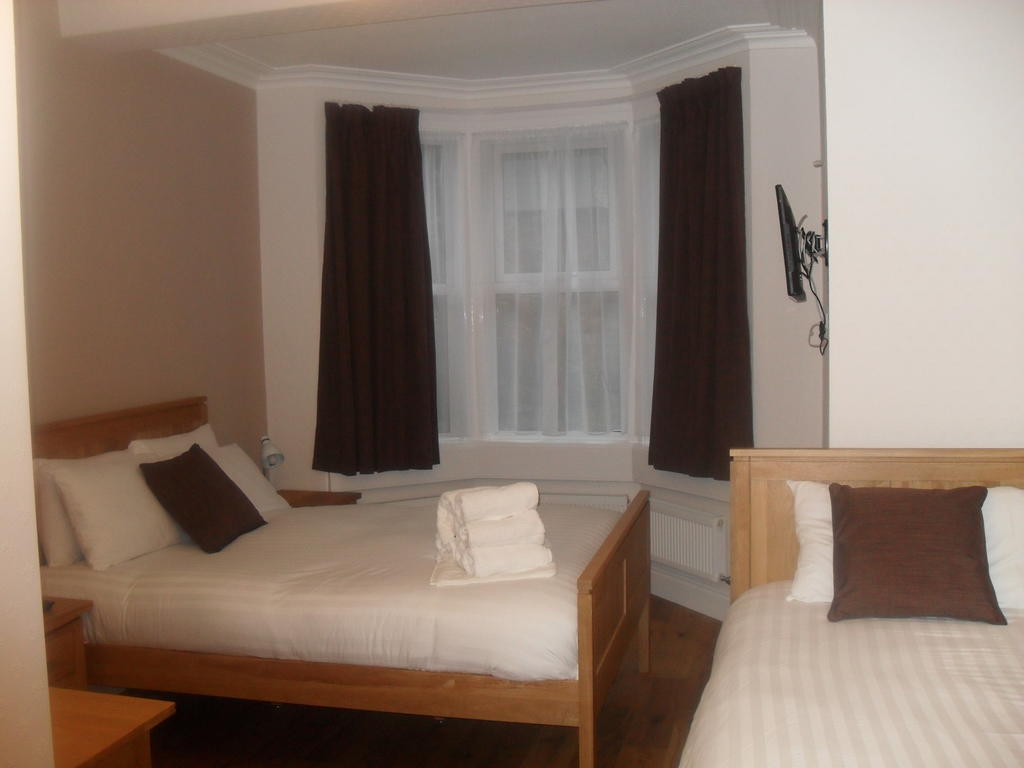 Albany Guest House Bath Camera foto